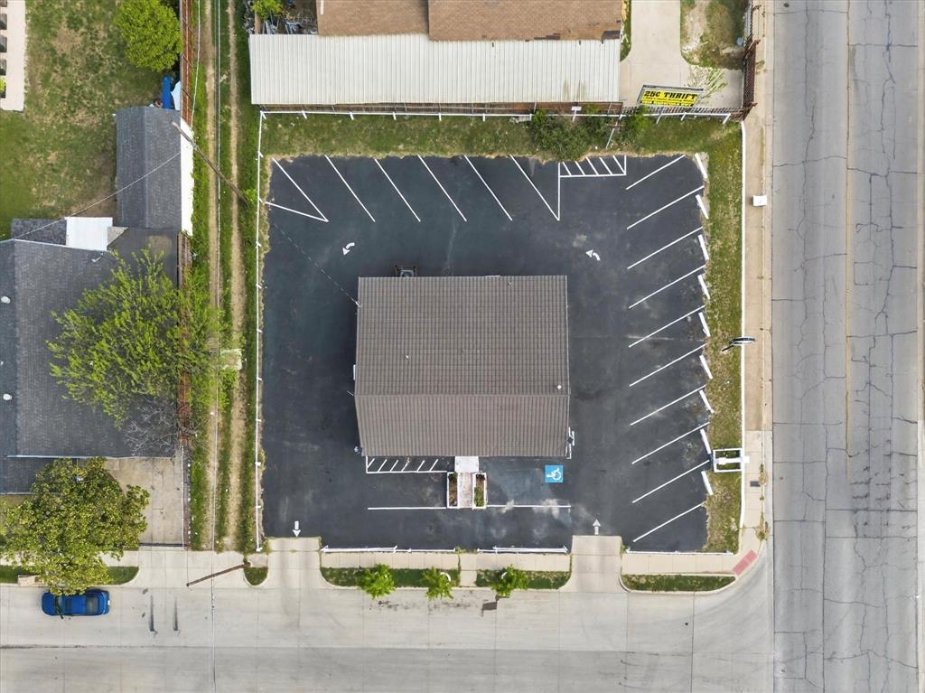 2620 Vaughn Boulevard Property Photo 2