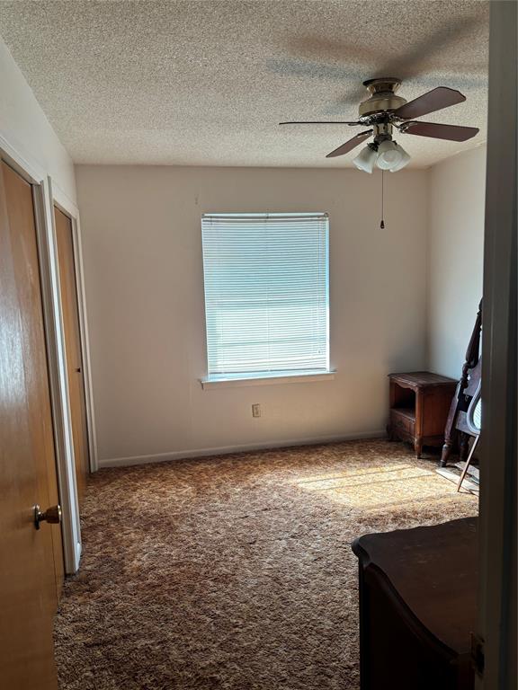 1102 Anthony Drive Property Photo 6