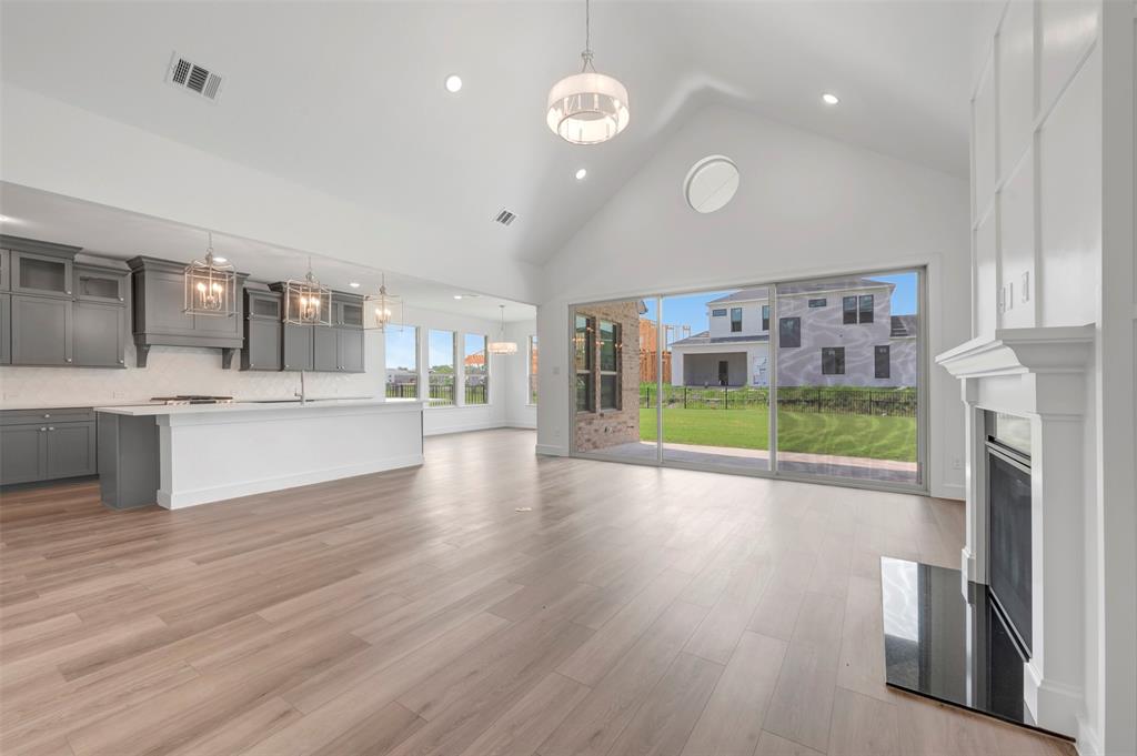 908 Wood Duck Court Property Photo 4