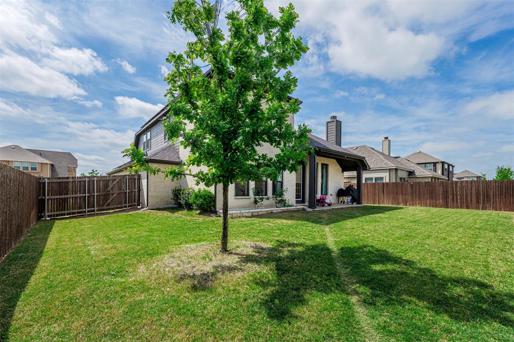 279 Moonshadow Drive Property Photo 21