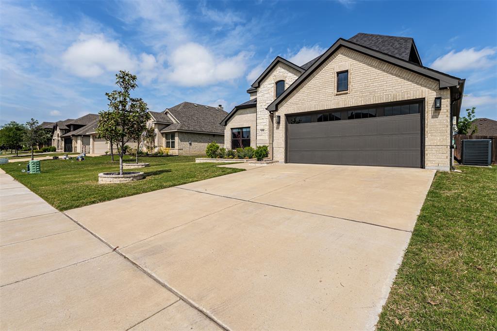 279 Moonshadow Drive Property Photo 22