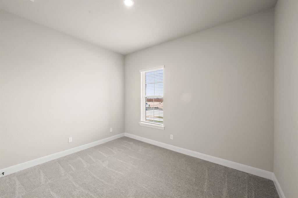 17224 Musial Court Property Photo 5