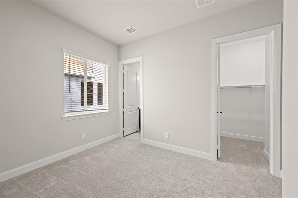 17224 Musial Court Property Photo 9