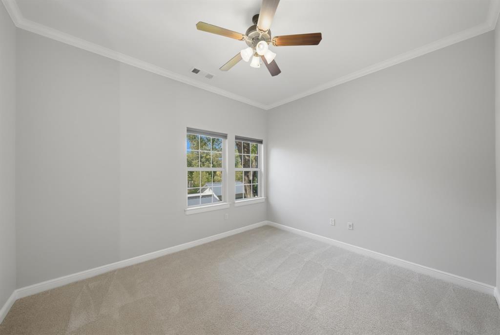 14907 Lake Forest Drive Property Photo 25