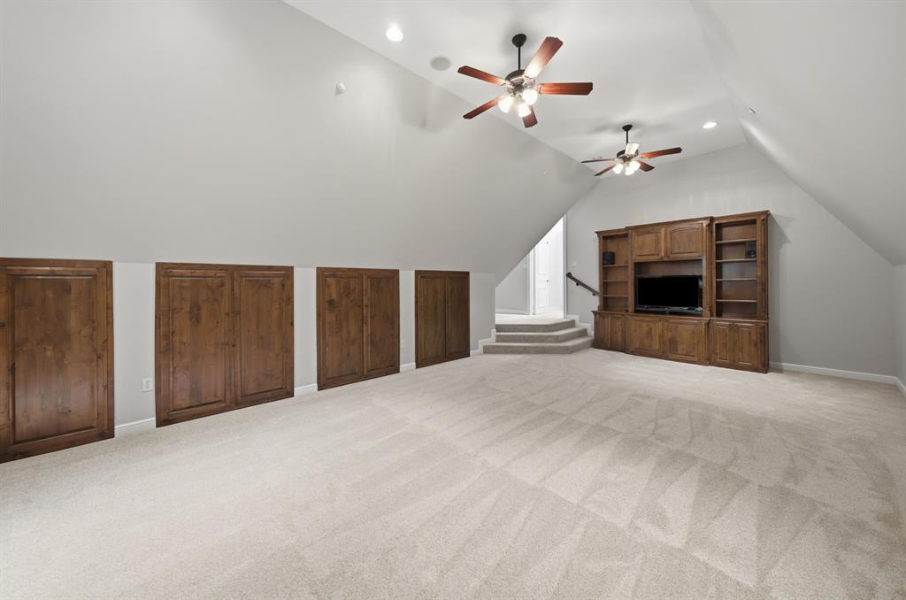 14907 Lake Forest Drive Property Photo 28