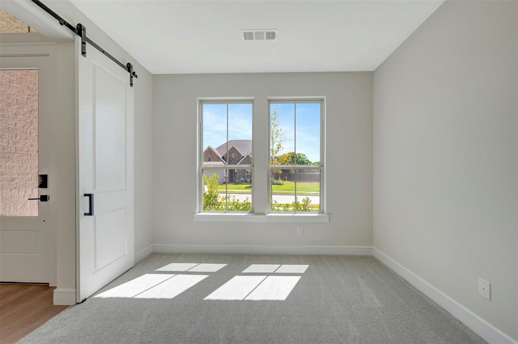 5668 Taylor Trail Property Photo 22