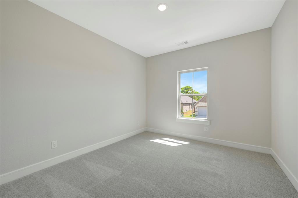 5668 Taylor Trail Property Photo 27