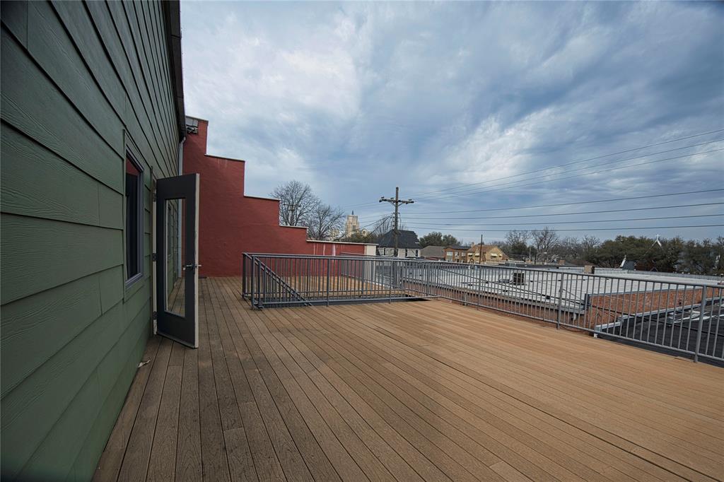425 W Main Street Property Photo 18