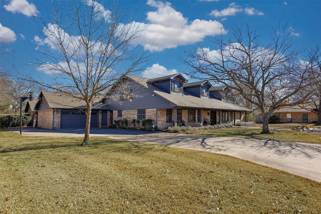 308 Wheeler Creek Court Property Photo 2