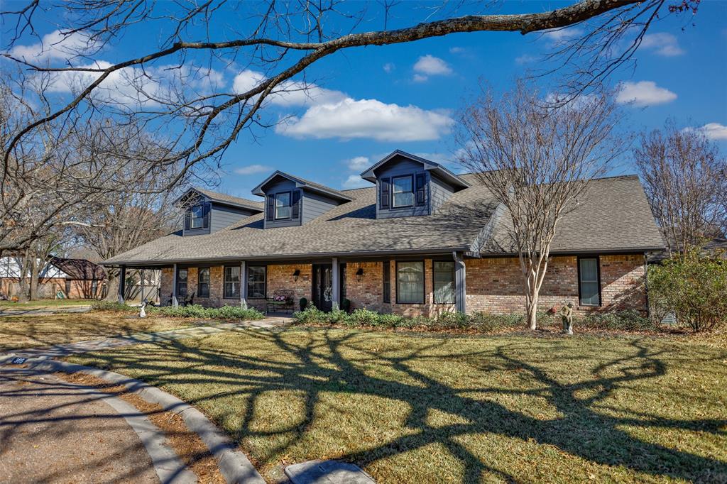 308 Wheeler Creek Court Property Photo 3