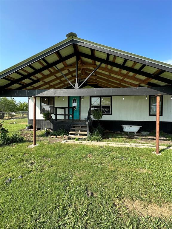 1074 County Road 142 Property Photo 3