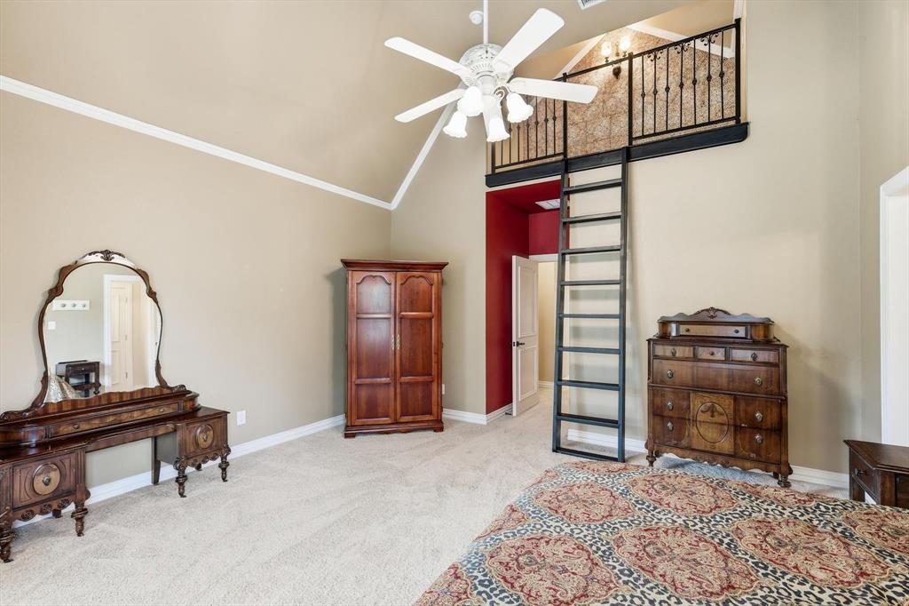 921 E Fm 407 Property Photo 24