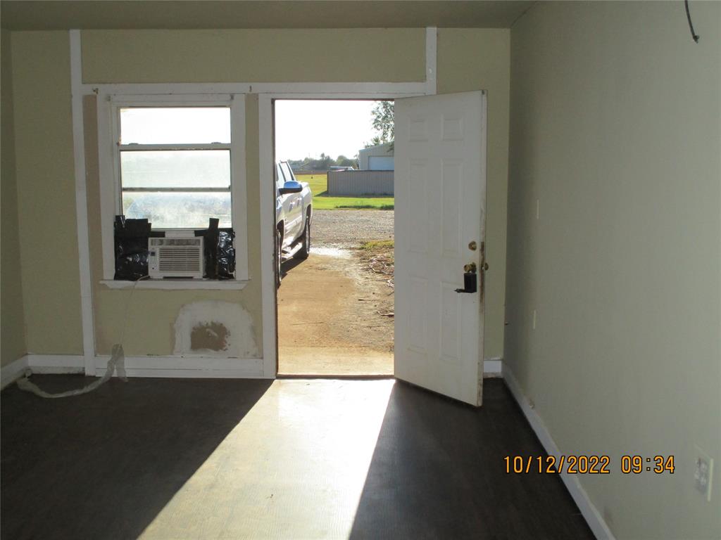 172 Marks Trail Property Photo 7