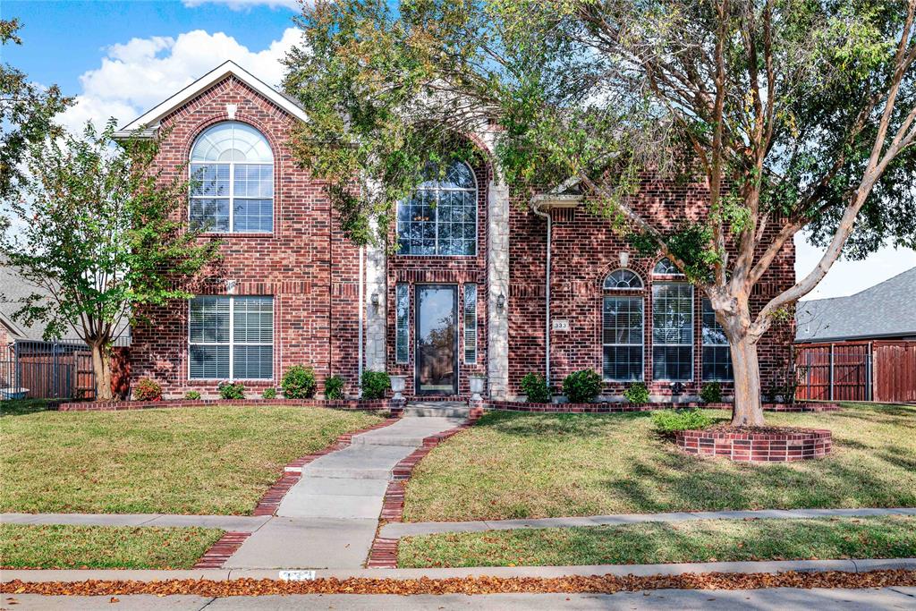 333 Green Acres Drive Property Photo 1