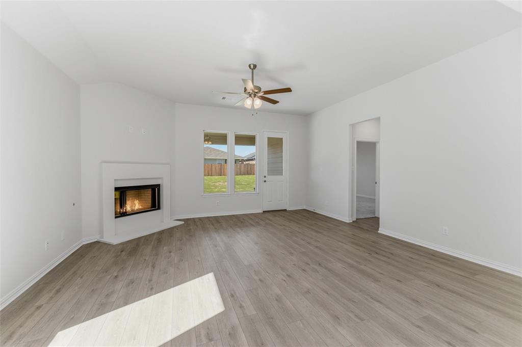 3503 Helena Street Property Photo 9