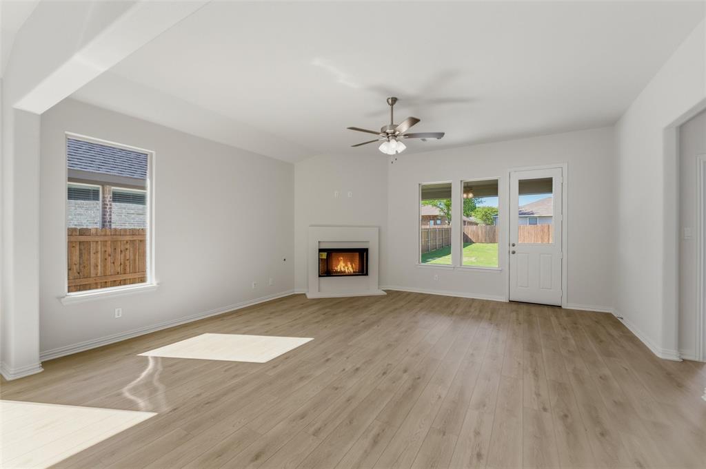 3503 Helena Street Property Photo 10