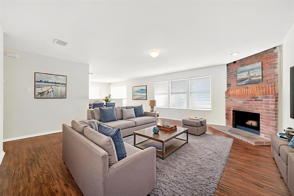 2800 Arbury Drive Property Photo 9