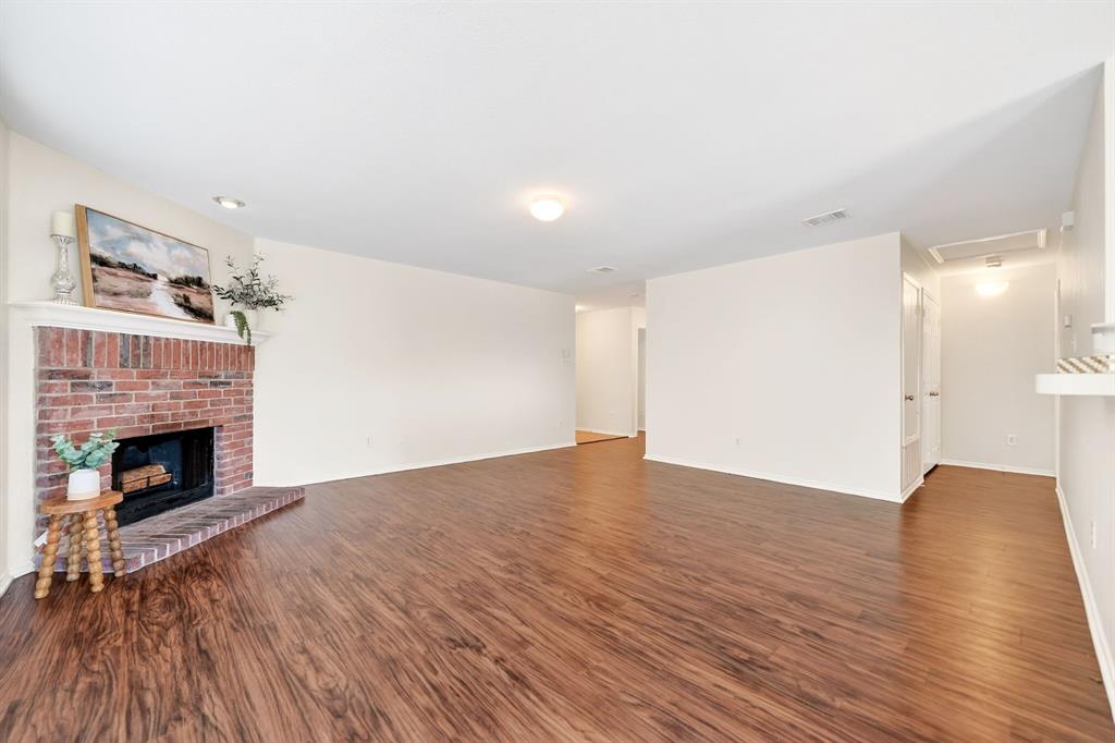 2800 Arbury Drive Property Photo 10