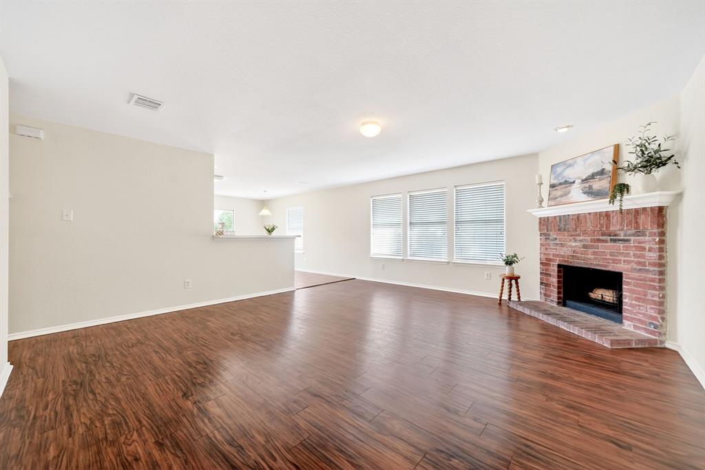 2800 Arbury Drive Property Photo 11