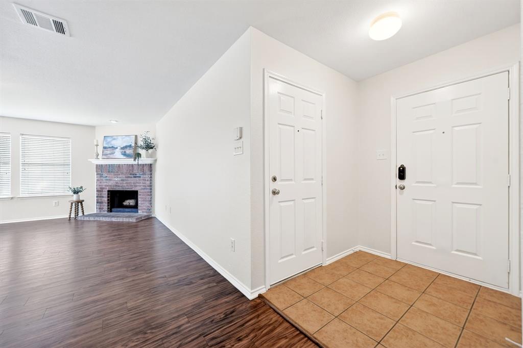2800 Arbury Drive Property Photo 12