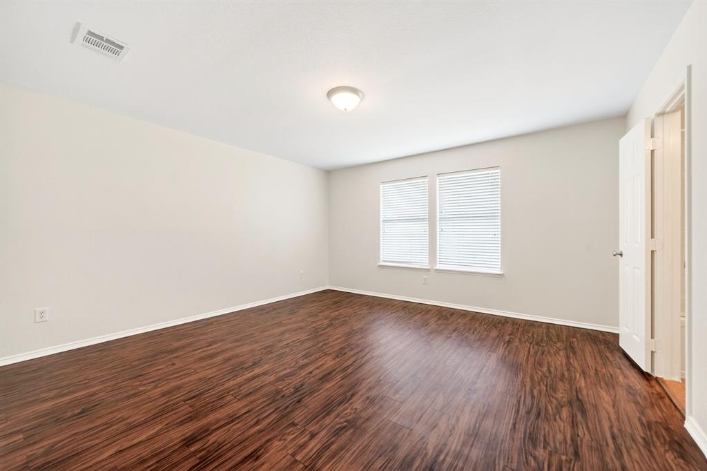 2800 Arbury Drive Property Photo 17