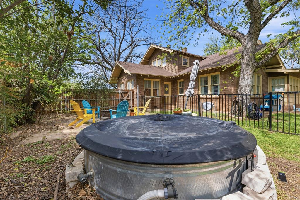 1700 Austin Avenue Property Photo 30