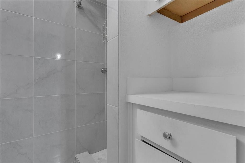 905 Se 3rd Street Property Photo 13