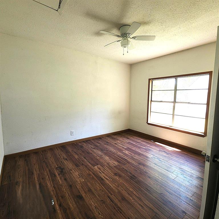 623 N Green Street Property Photo 13