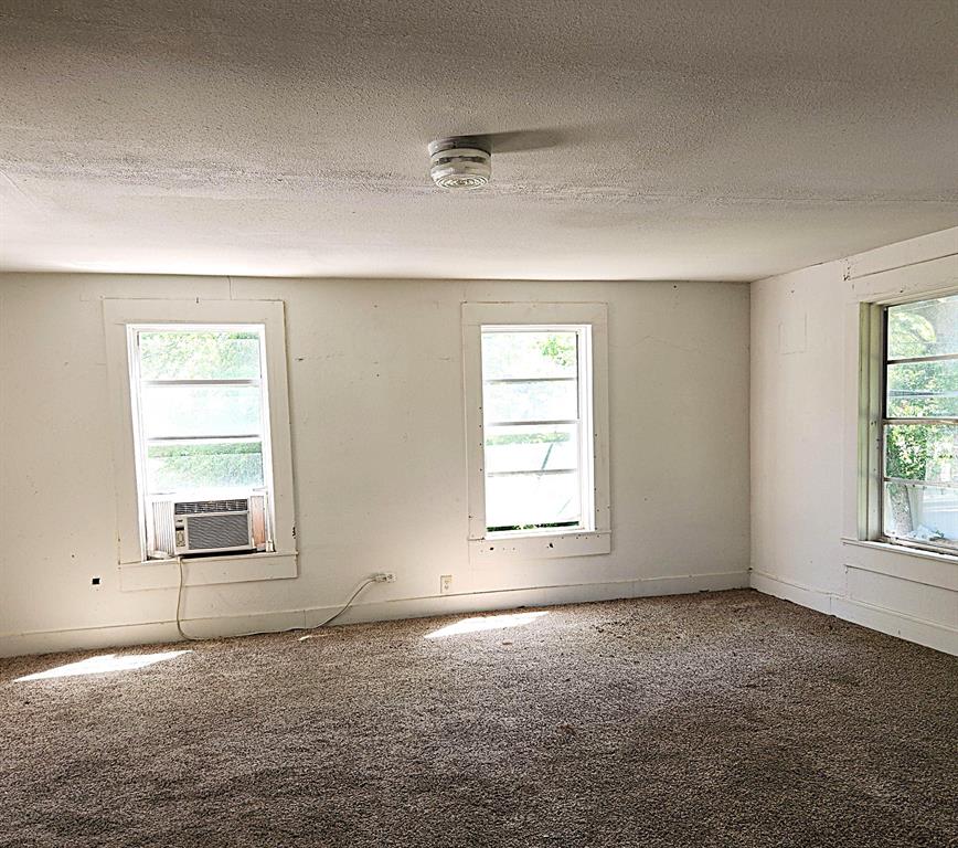 623 N Green Street Property Photo 17
