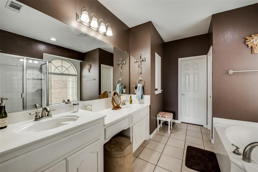 6329 Redeagle Creek Drive Property Photo 16