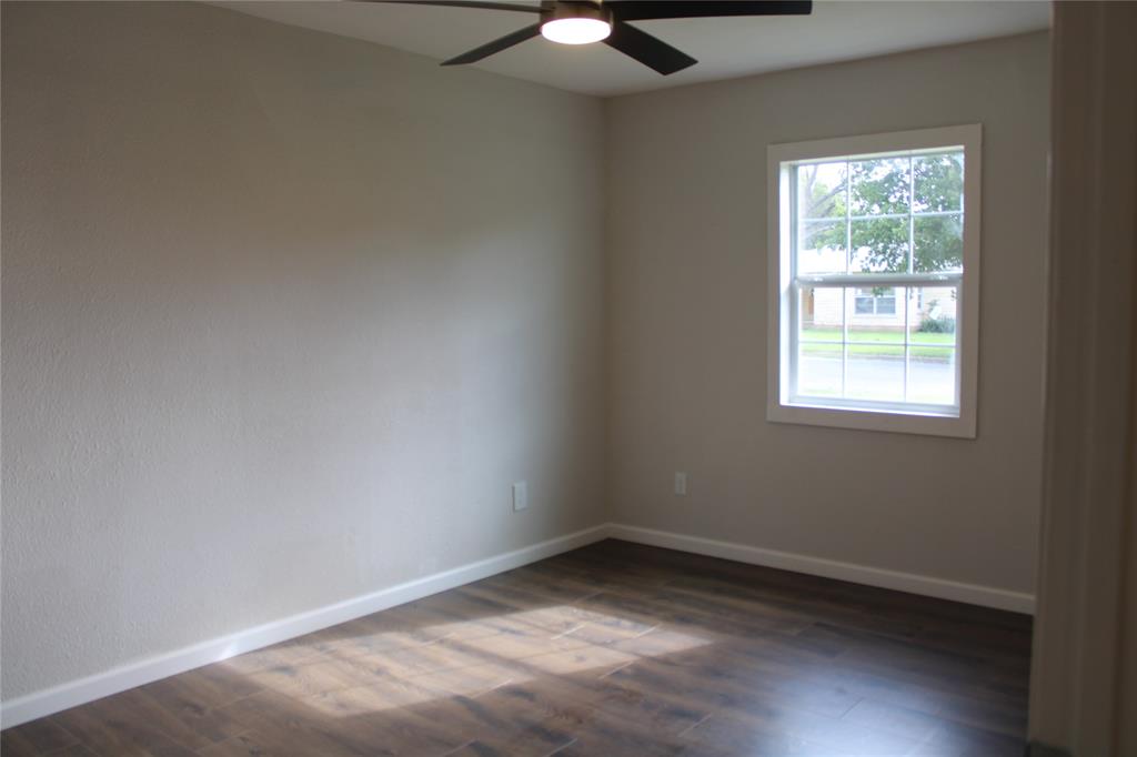 2105 6 Th Property Photo 15