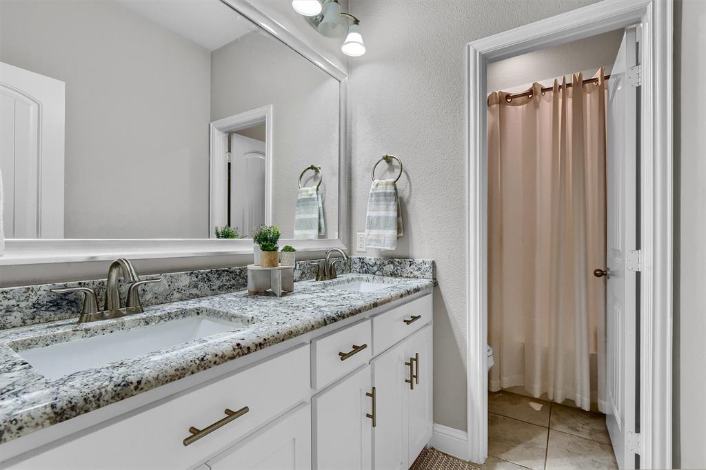 2113 Deer Run Property Photo 29