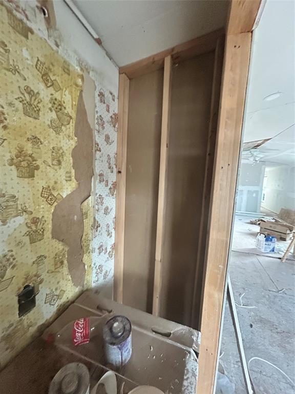 6614 Ashley Court Property Photo 22