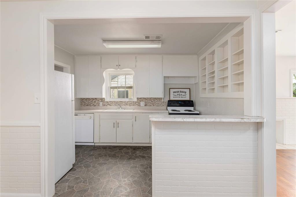 901 6th Street Property Photo 10