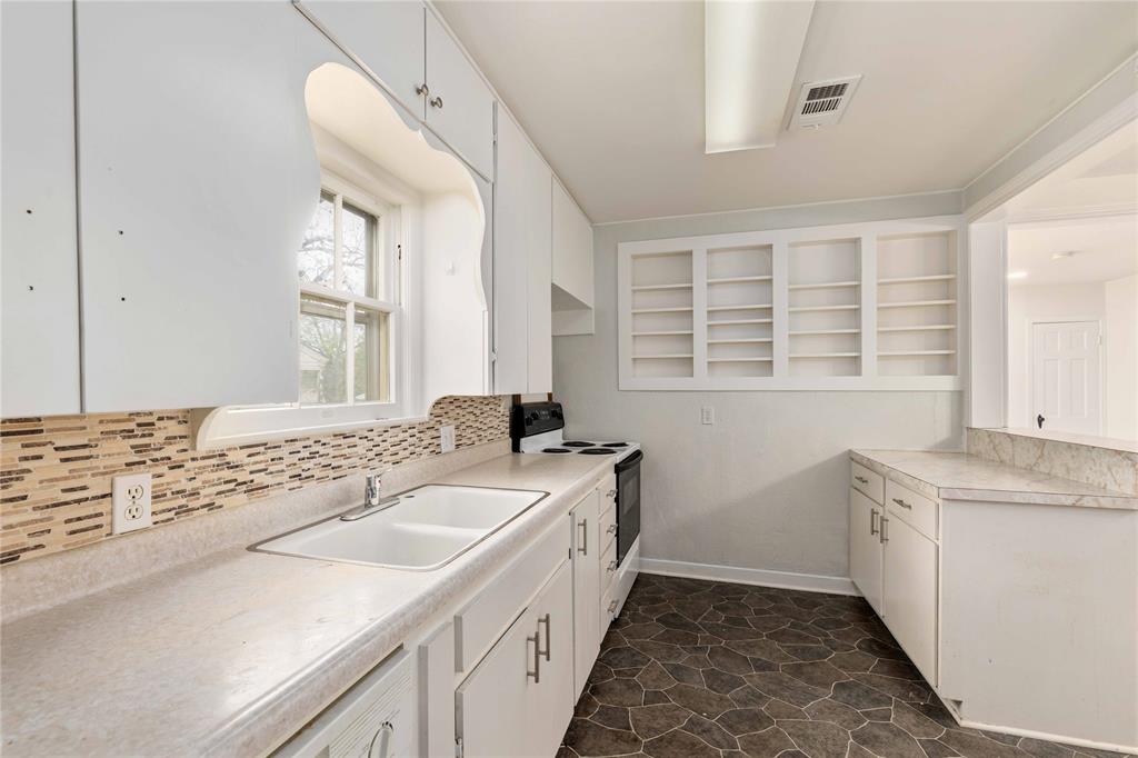 901 6th Street Property Photo 11
