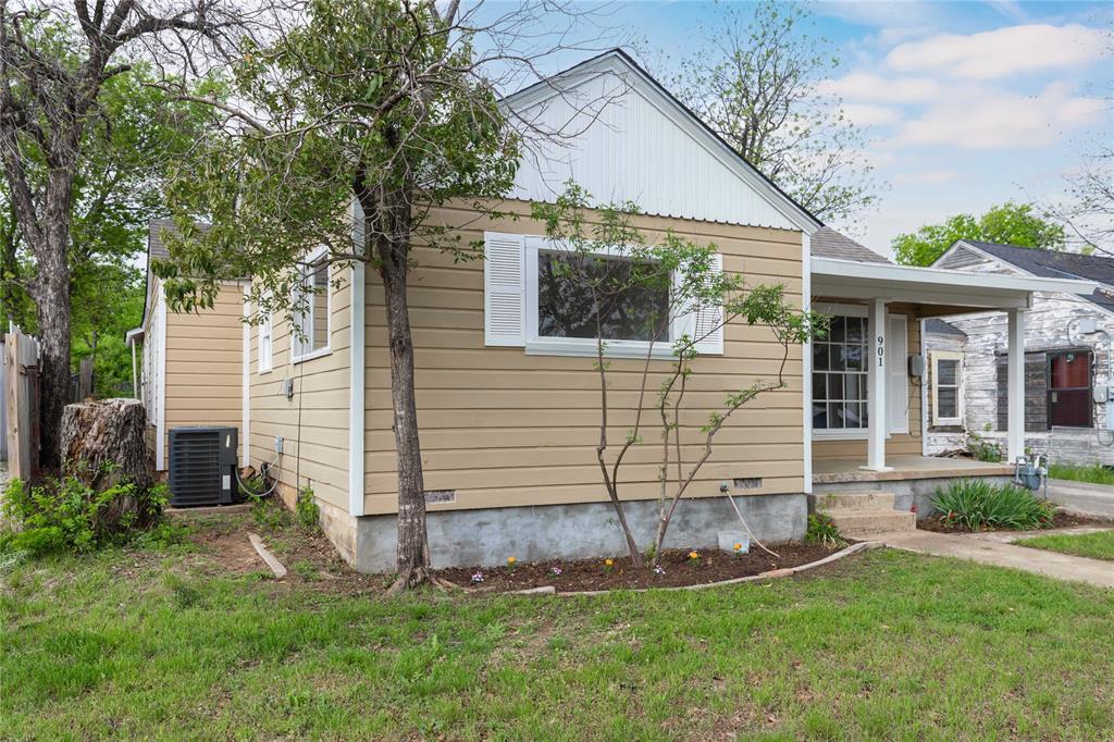 901 6th Street Property Photo 32