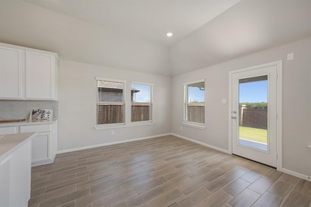 2700 Tamarack Lane Property Photo 21