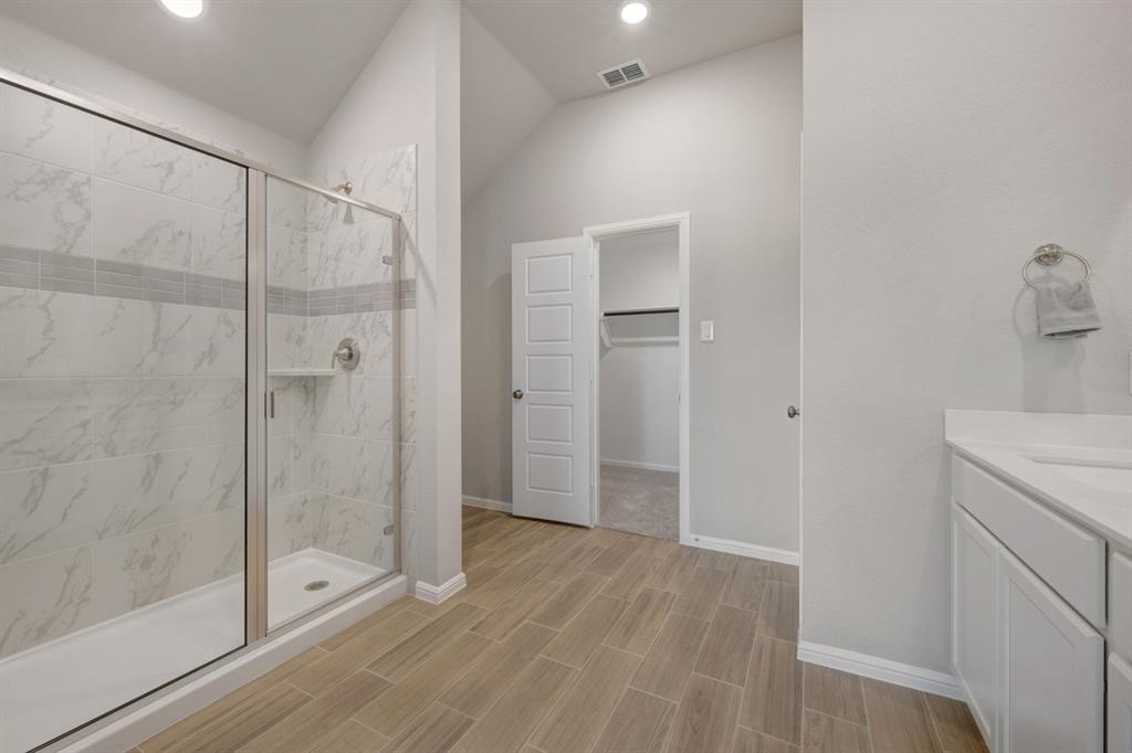 2700 Tamarack Lane Property Photo 30
