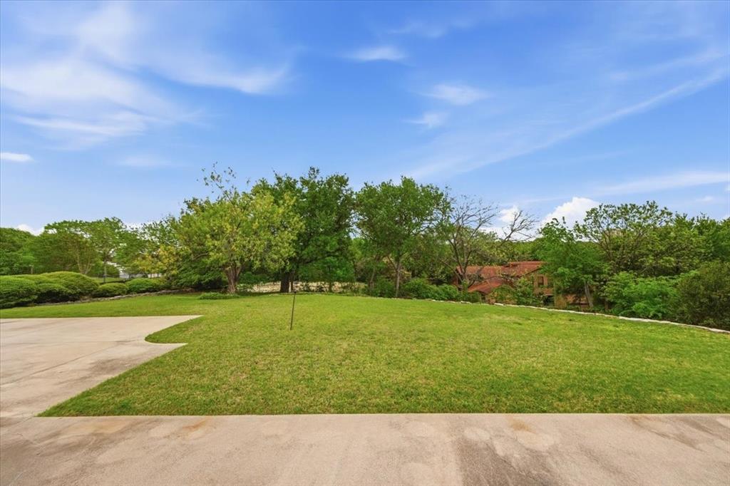 1421 Westover Lane Property Photo 8