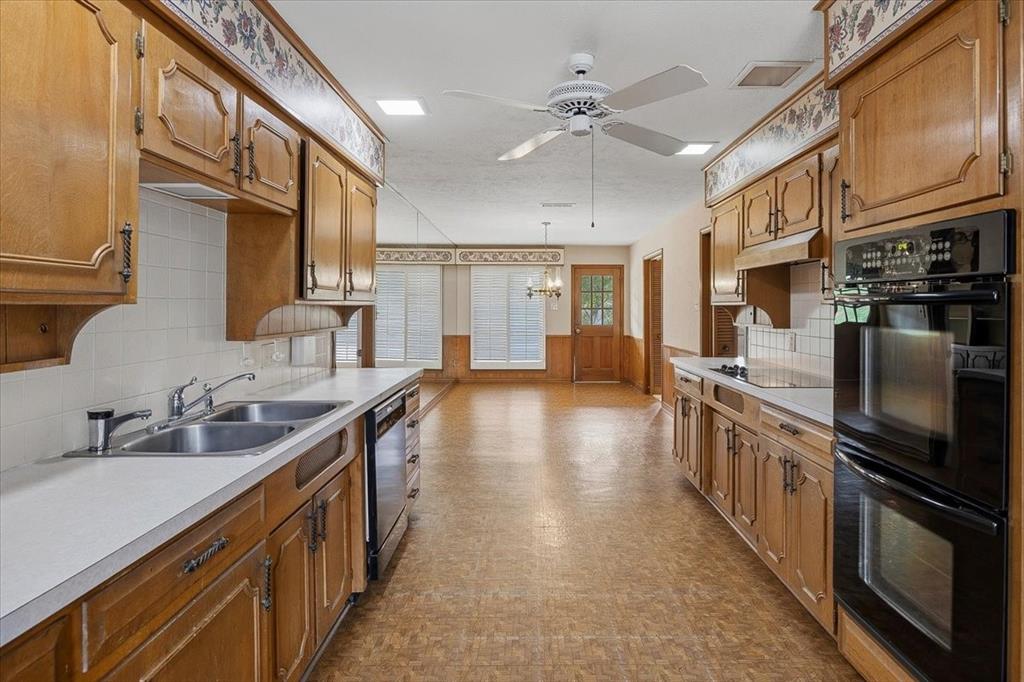 1421 Westover Lane Property Photo 16