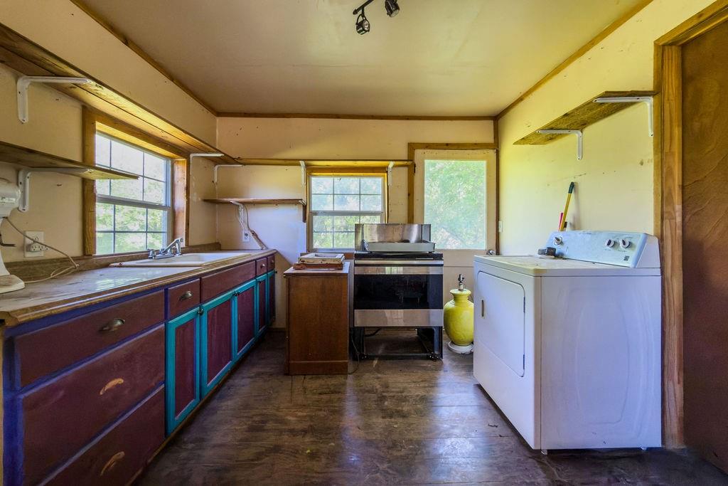 120 County Road 3646 Property Photo 39