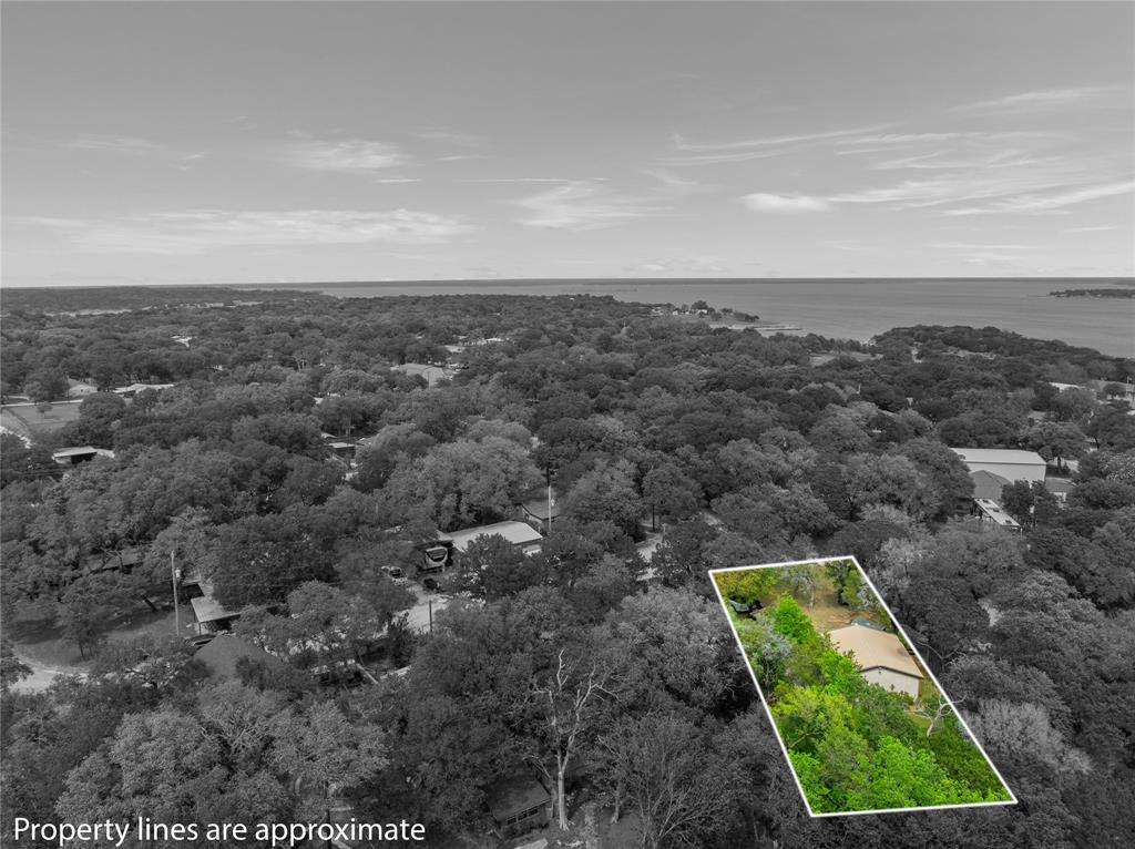 140 County Road 1764 Property Photo 4