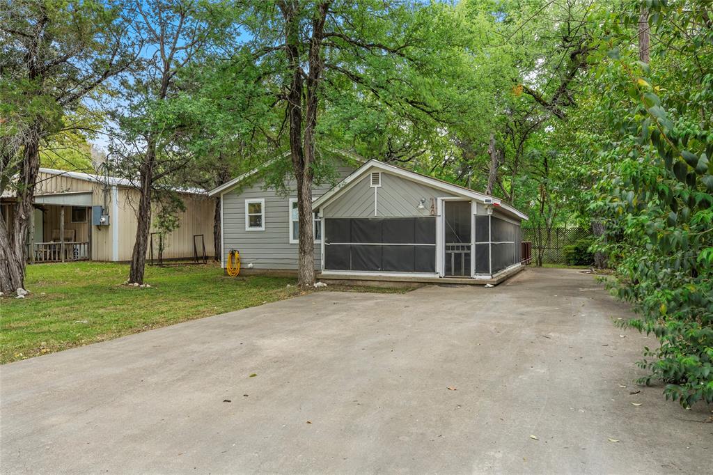 140 County Road 1764 Property Photo 6
