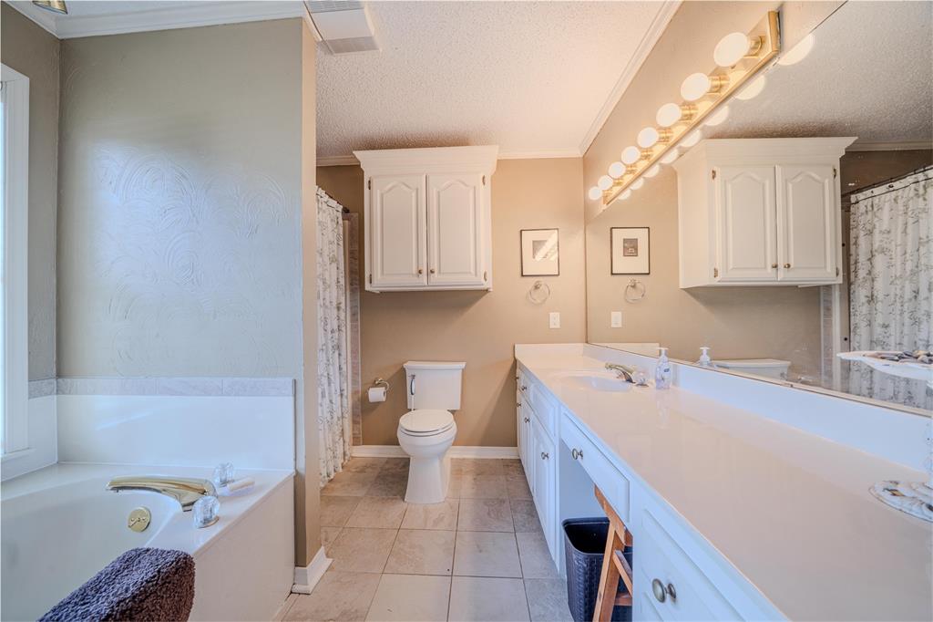 343 County Road 2938 Property Photo 18