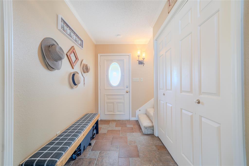 343 County Road 2938 Property Photo 40
