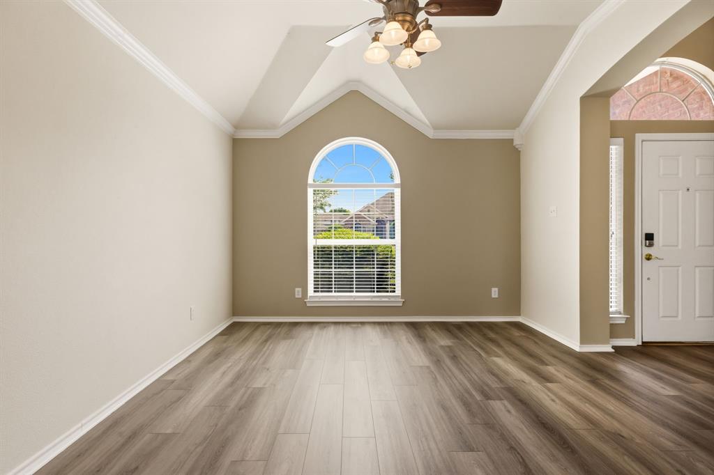 2210 High Point Drive Property Photo 3