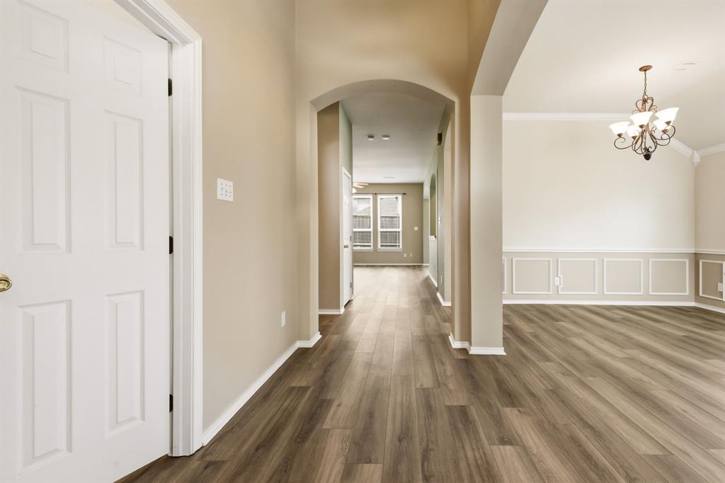 2210 High Point Drive Property Photo 5