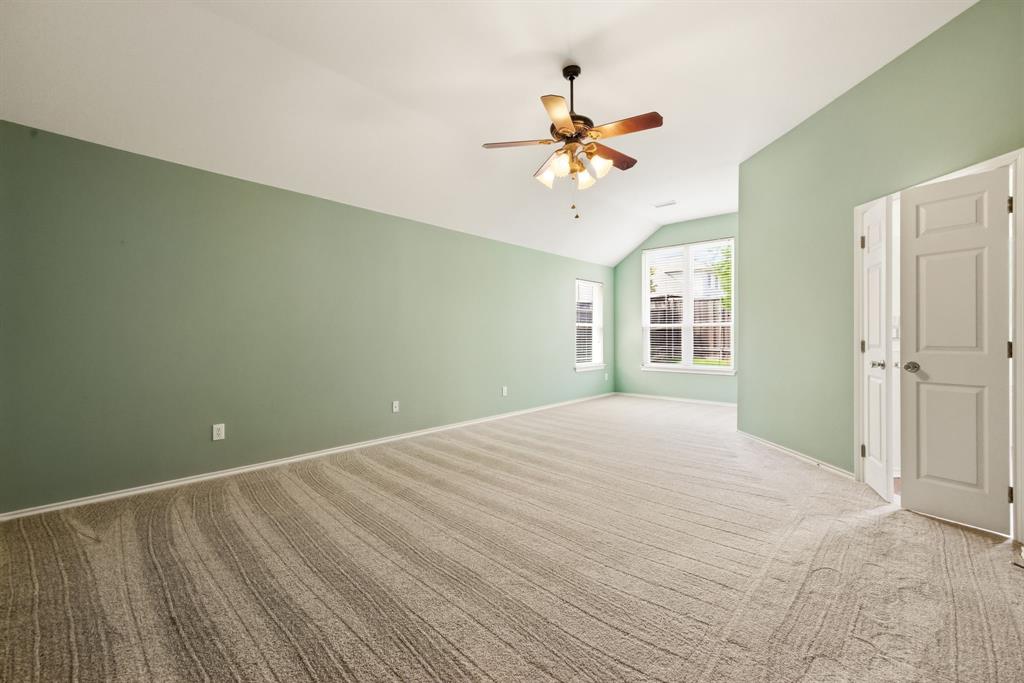 2210 High Point Drive Property Photo 16