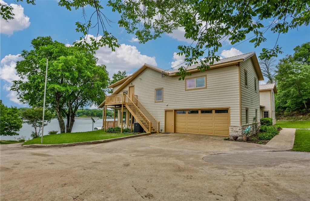94 Arend Drive Property Photo 11