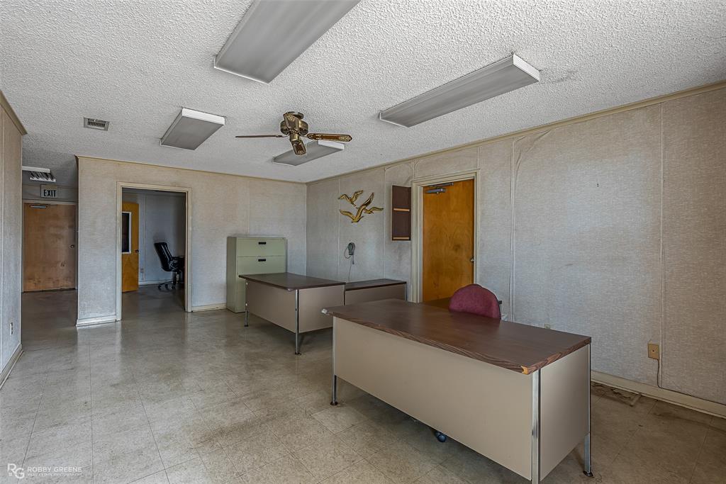 1326 East Street Property Photo 9